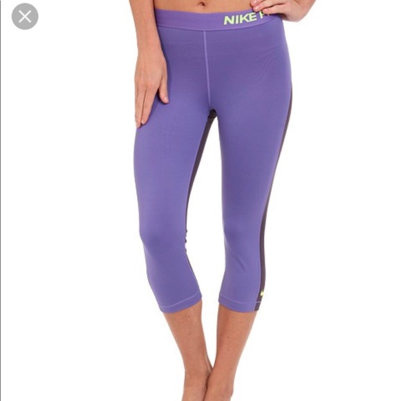 light purple nike leggings